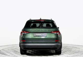 Подержанный автомобиль Skoda Kodiaq 2021 года (6 фото)
