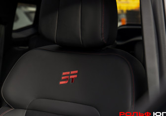 Подержанный автомобиль Jetour T2 2024 года (18 фото)