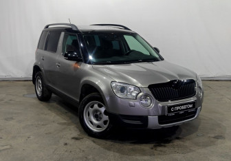 Подержанный автомобиль Skoda Yeti 2012 года (3 фото)