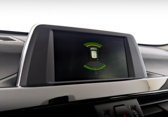 Подержанный автомобиль BMW X1 2017 года (27 фото)