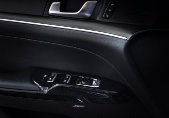 Подержанный автомобиль Kia K5 2021 года (22 фото)