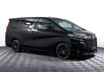 Подержанный автомобиль Toyota Alphard 2019 года (3 фото)
