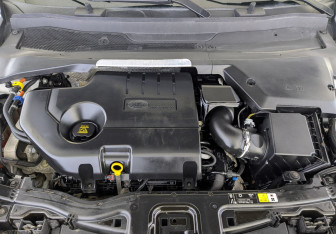 Подержанный автомобиль Land Rover Discovery Sport 2020 года (9 фото)