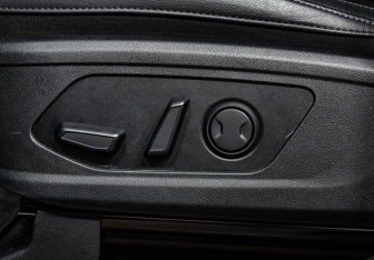 Подержанный автомобиль Kia Sorento 2023 года (21 фото)