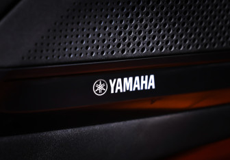 Подержанный автомобиль Zeekr 001 2024 года (20 фото)