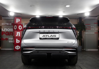 Новый Geely Atlas 2025 (6 фото)