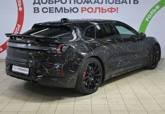 Подержанный автомобиль Zeekr 001 2023 года (4 фото)