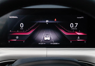 Подержанный автомобиль Changan UNI-T 2023 года (26 фото)