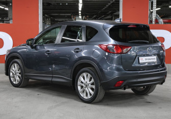 Подержанный автомобиль Mazda CX-5 2012 года (7 фото)