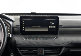 Подержанный автомобиль Haval Jolion 2022 года (16 фото)