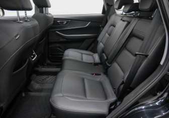 Подержанный автомобиль Chery Tiggo 8 2023 года (27 фото)