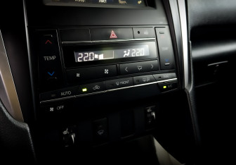 Подержанный автомобиль Toyota Camry Sedan 2016 года (25 фото)