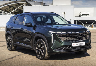 Подержанный автомобиль Geely Atlas 2024 года (3 фото)