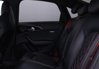 Подержанный автомобиль Audi A6 Sedan 2016 года (11 фото)