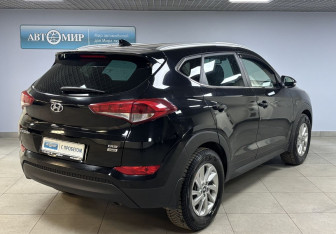 Подержанный автомобиль Hyundai Tucson 2017 года (5 фото)