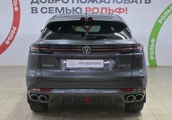 Подержанный автомобиль Changan UNI-K 2023 года (5 фото)