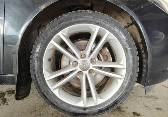 Подержанный автомобиль Opel Insignia Wagon 2011 года (17 фото)