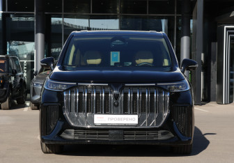 Подержанный автомобиль Voyah Dream 2023 года (2 фото)