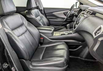 Подержанный автомобиль Nissan Murano Suv 2019 года (25 фото)