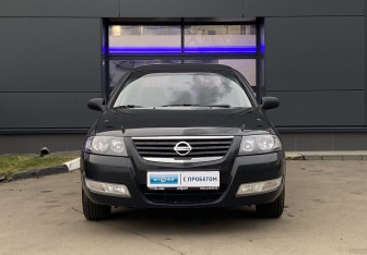 Подержанный автомобиль Nissan Almera Classic 2006 года (2 фото)