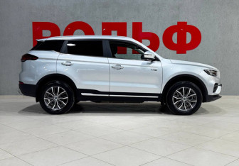 Подержанный автомобиль Geely Atlas Pro 2023 года (4 фото)