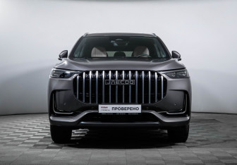 Подержанный автомобиль Jaecoo J8 2024 года (2 фото)