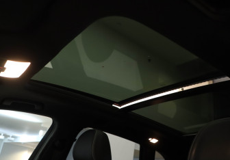 Подержанный автомобиль Audi Q5 2012 года (29 фото)