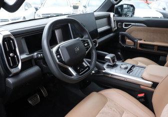 Подержанный автомобиль Jetour T2 2024 года (13 фото)