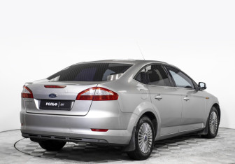 Подержанный автомобиль Ford Mondeo Sedan 2008 года (5 фото)