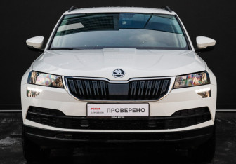 Подержанный автомобиль Skoda Karoq 2020 года (2 фото)