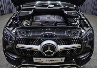Подержанный автомобиль Mercedes-Benz GLE 2019 года (9 фото)