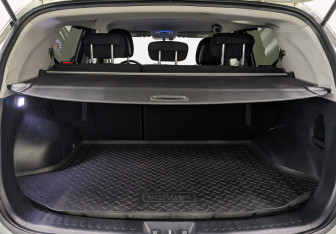 Подержанный автомобиль Kia Sportage 2013 года (10 фото)