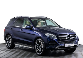 Подержанный автомобиль Mercedes-Benz GLE 2016 года (3 фото)