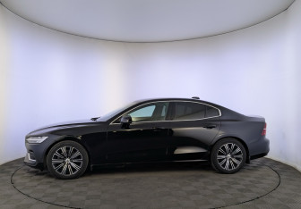 Подержанный автомобиль Volvo S60 2019 года (8 фото)