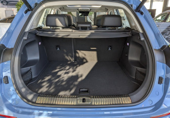 Новый Hongqi HS5 2024 (8 фото)