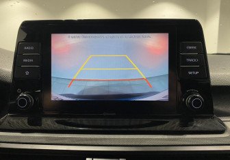 Подержанный автомобиль Kia Seltos 2020 года (17 фото)