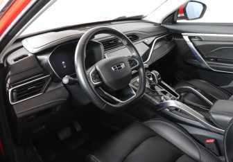 Подержанный автомобиль Geely Atlas Pro 2021 года (9 фото)