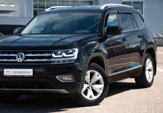 Подержанный автомобиль Volkswagen Teramont 2018 года (22 фото)