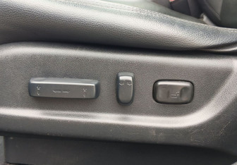 Подержанный автомобиль Honda Crosstour 2014 года (12 фото)