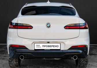 Подержанный автомобиль BMW X4 2018 года (6 фото)