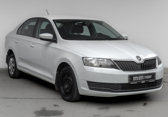 Подержанный автомобиль Skoda Rapid Liftback 2019 года (3 фото)