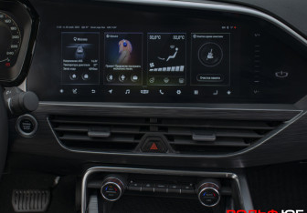 Подержанный автомобиль Geely Tugella 2022 года (24 фото)