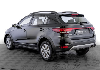 Подержанный автомобиль Kia Rio Hatchback 2020 года (7 фото)