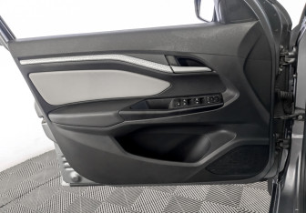 Подержанный автомобиль LADA (ВАЗ) Vesta Wagon 2020 года (19 фото)