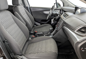 Подержанный автомобиль Opel Mokka 2014 года (23 фото)