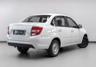Подержанный автомобиль LADA (ВАЗ) Granta Sedan 2024 года (5 фото)