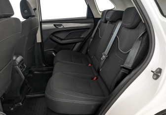 Подержанный автомобиль Haval Jolion 2023 года (17 фото)