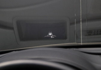 Подержанный автомобиль Genesis G80 2021 года (34 фото)