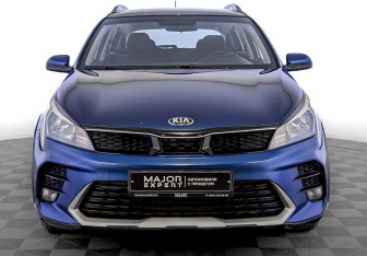 Подержанный автомобиль Kia Rio Hatchback 2021 года (2 фото)