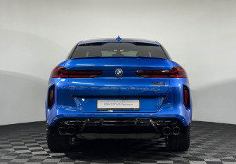 Подержанный автомобиль BMW X6 2019 года (4 фото)